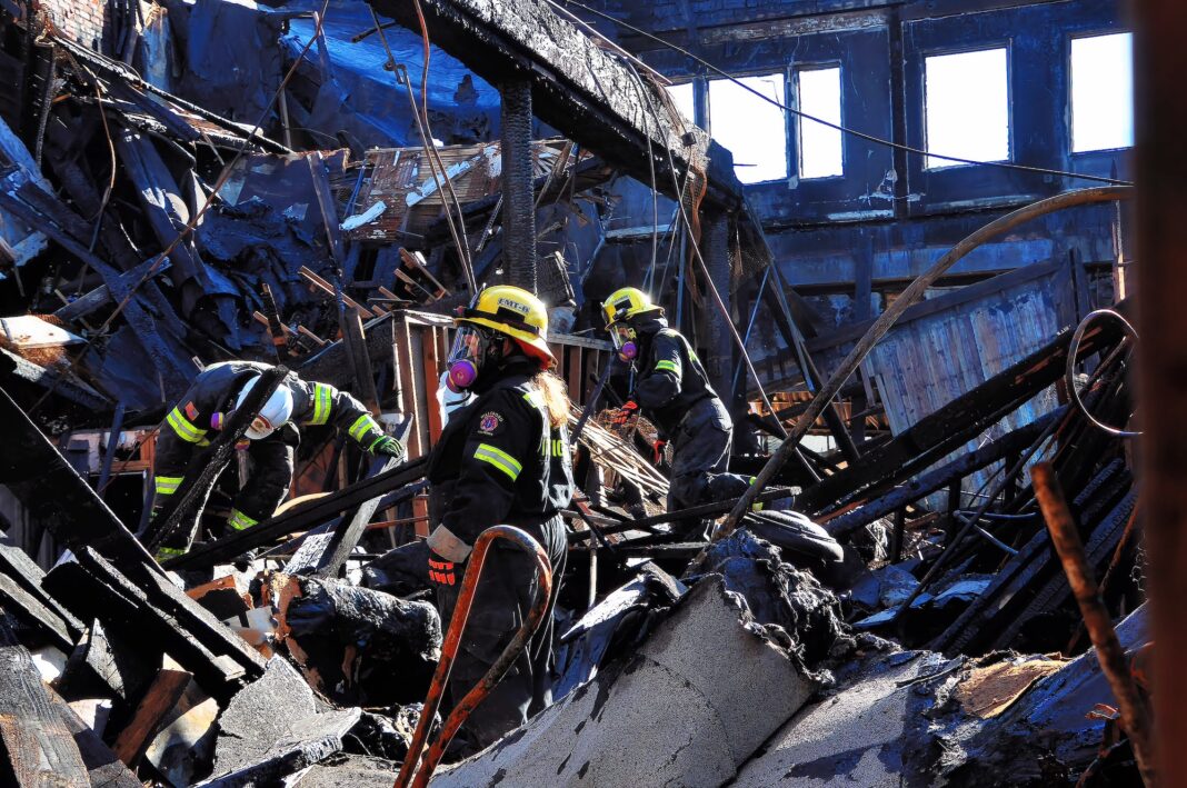 Fire_1_Aftermath_Investigation_Weil_Arcade_Fire_Hillsboro_Oregon