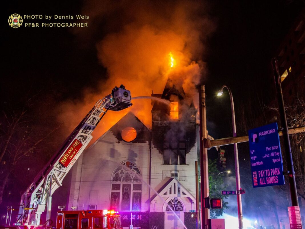 fire raging in korean church in portland