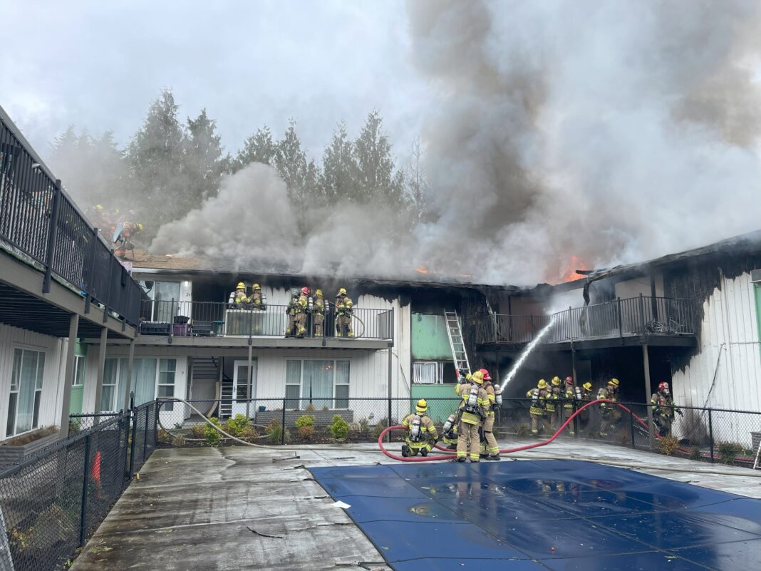 West Slope apartment fire displaces multiple families